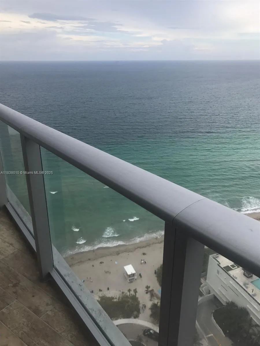 4111 S Ocean Dr # 3105, Hollywood FL 33019