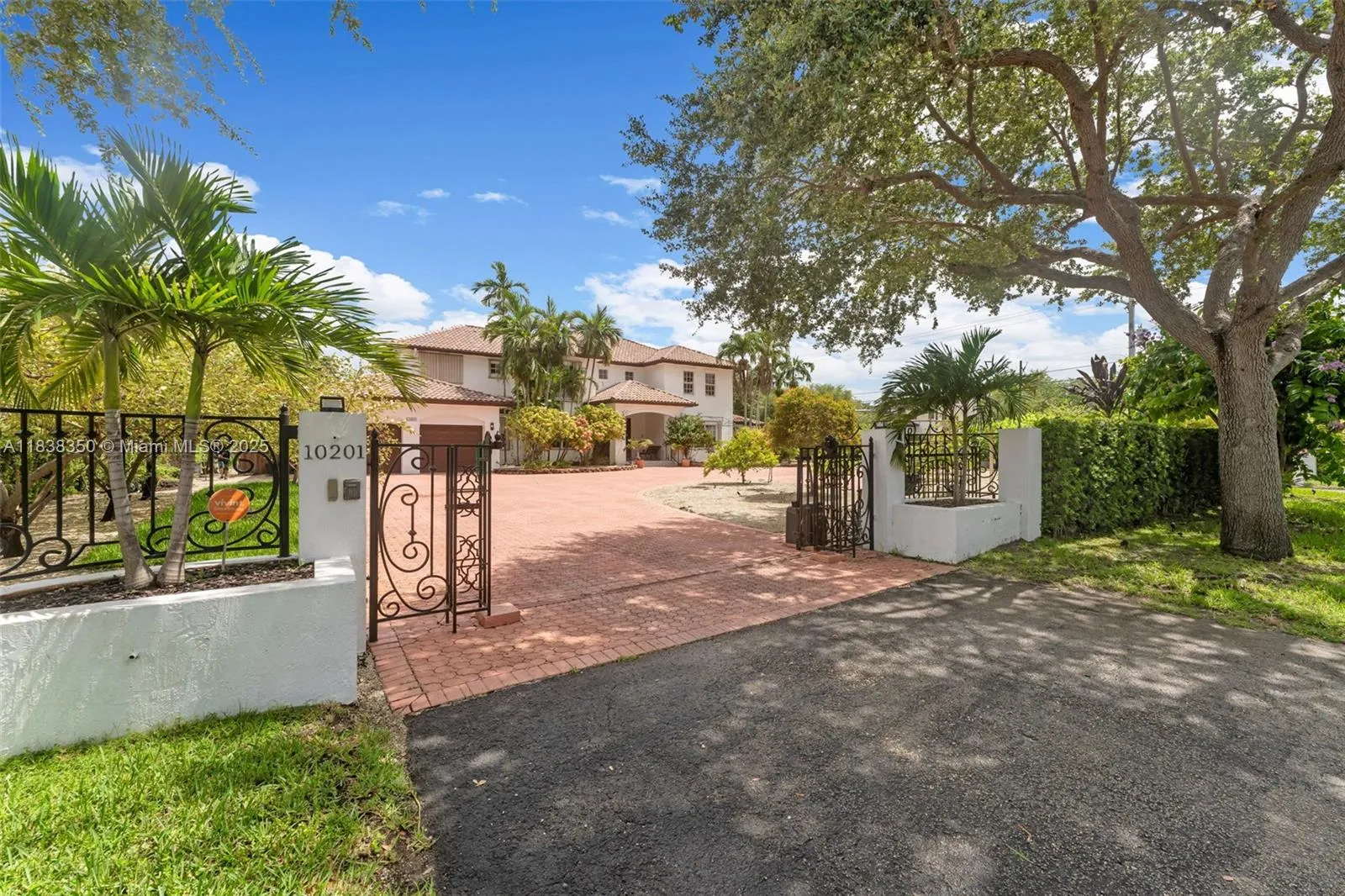 10201 SW 62nd St, Miami FL 33173