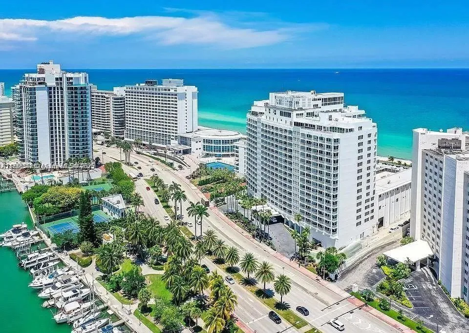 5401 Collins Ave # 514, Miami Beach FL 33140