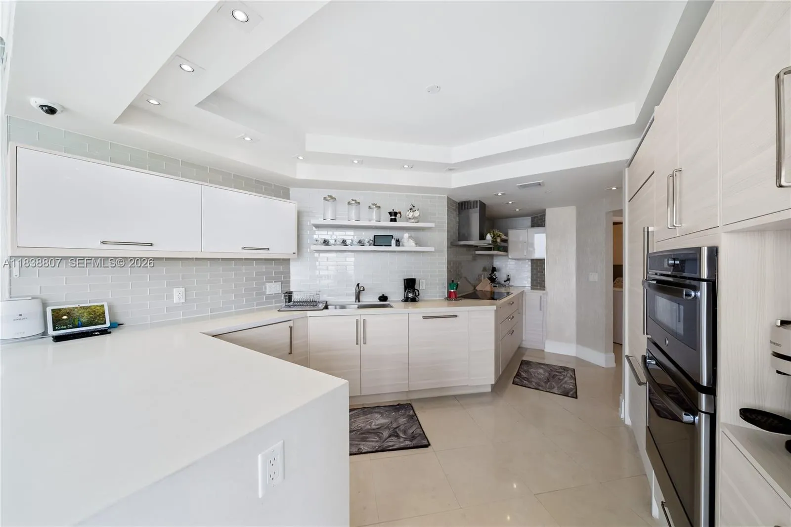 2000 Island Blvd # 2409, Aventura FL 33160