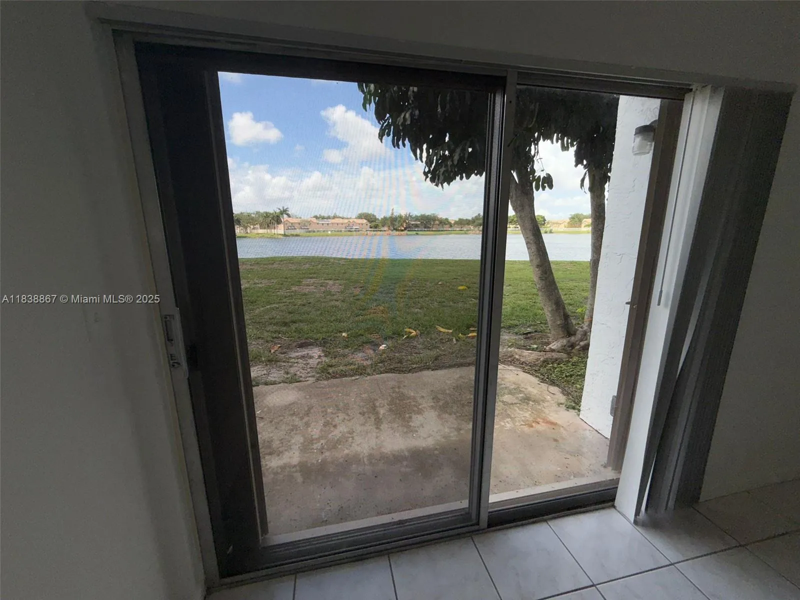 8560 N Sherman Cir # 105, Miramar FL 33025