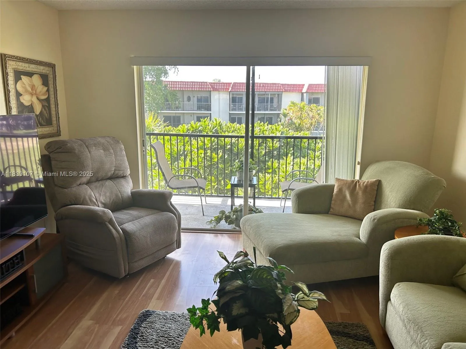 371 S Hollybrook Dr # 308, Pembroke Pines FL 33025