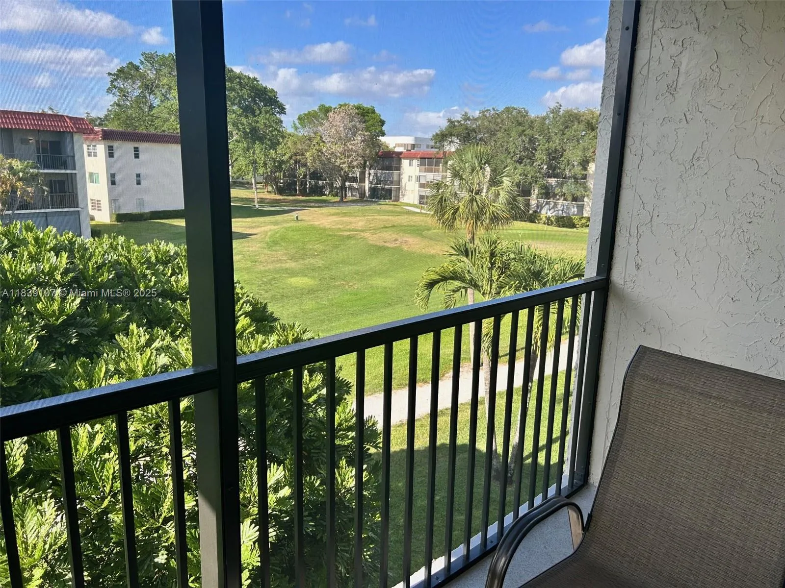 371 S Hollybrook Dr # 308, Pembroke Pines FL 33025