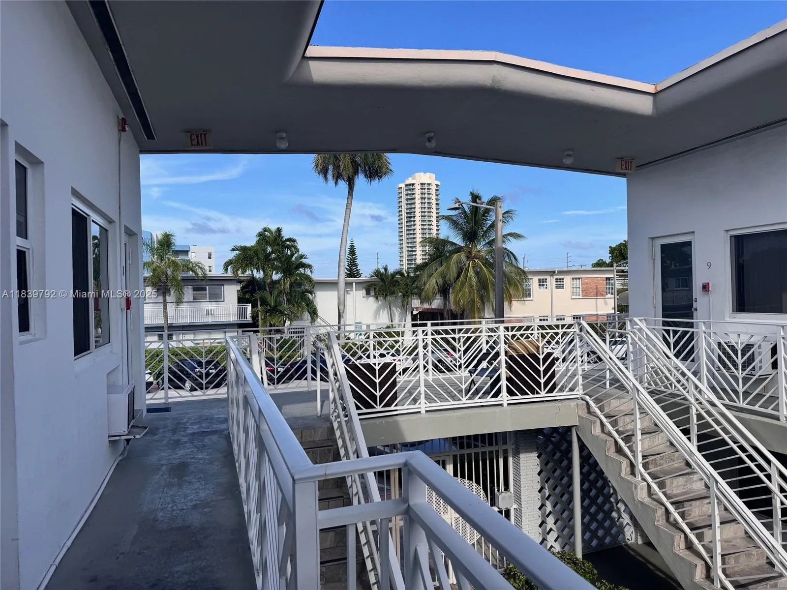 7440 Byron Ave # 12B, Miami Beach FL 33141