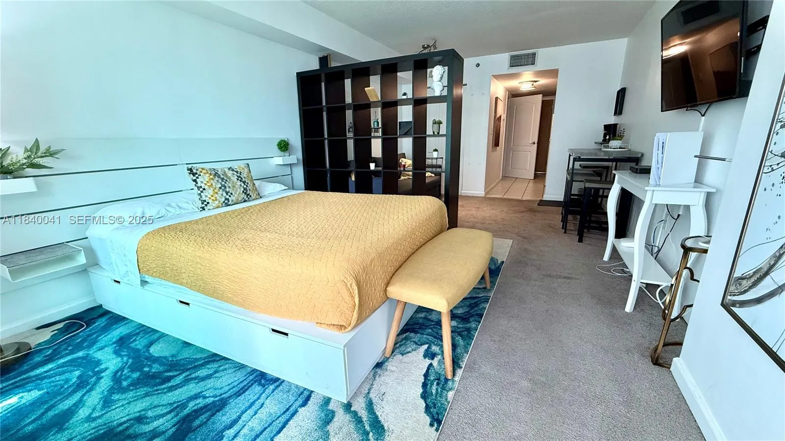 1 bath for sale at 1200 Brickell Bay Dr # 2216, Miami FL 33131