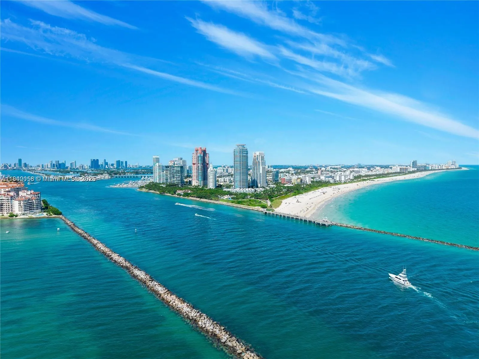 3 bedroom 2 bath for sale at 300 S Pointe Drive # 801, Miami Beach FL 33139