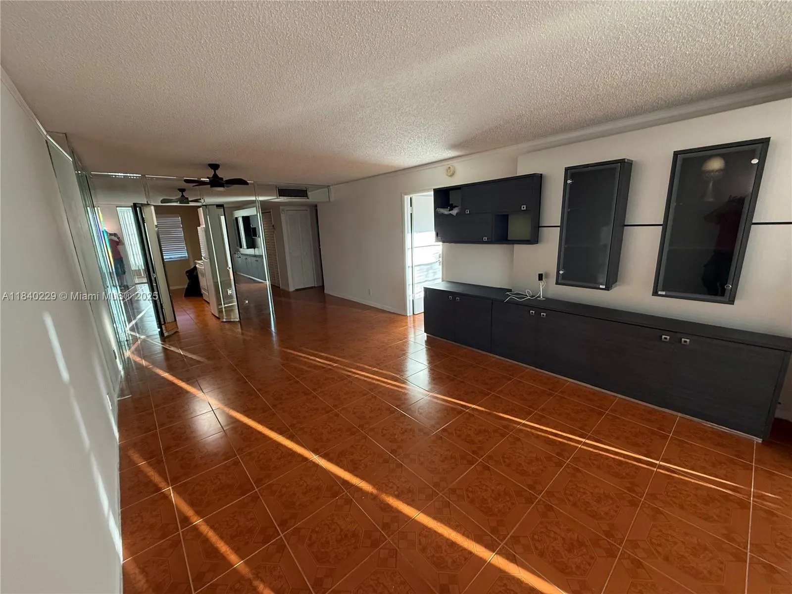 3001 NW 48th Ave # 444, Lauderdale Lakes FL 33313