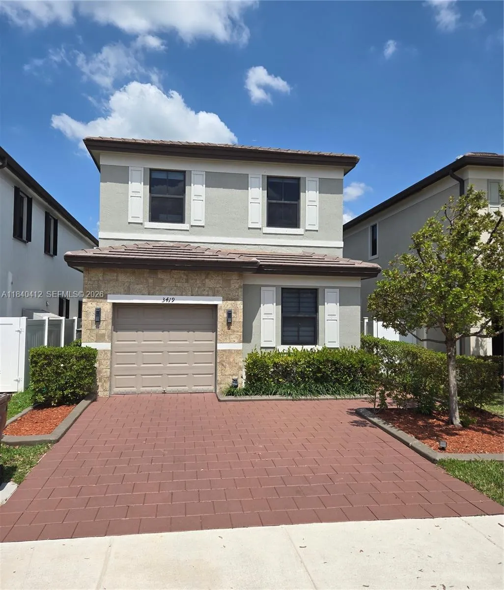 3419 W 109th Pl, Hialeah FL 33018