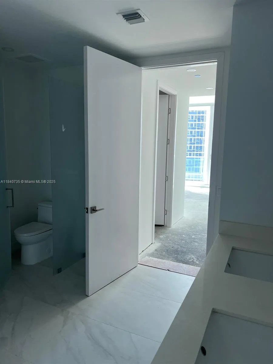 2 bedroom 2 bath for sale at 17550 Collins Ave # 1004, Sunny Isles Beach FL 33160