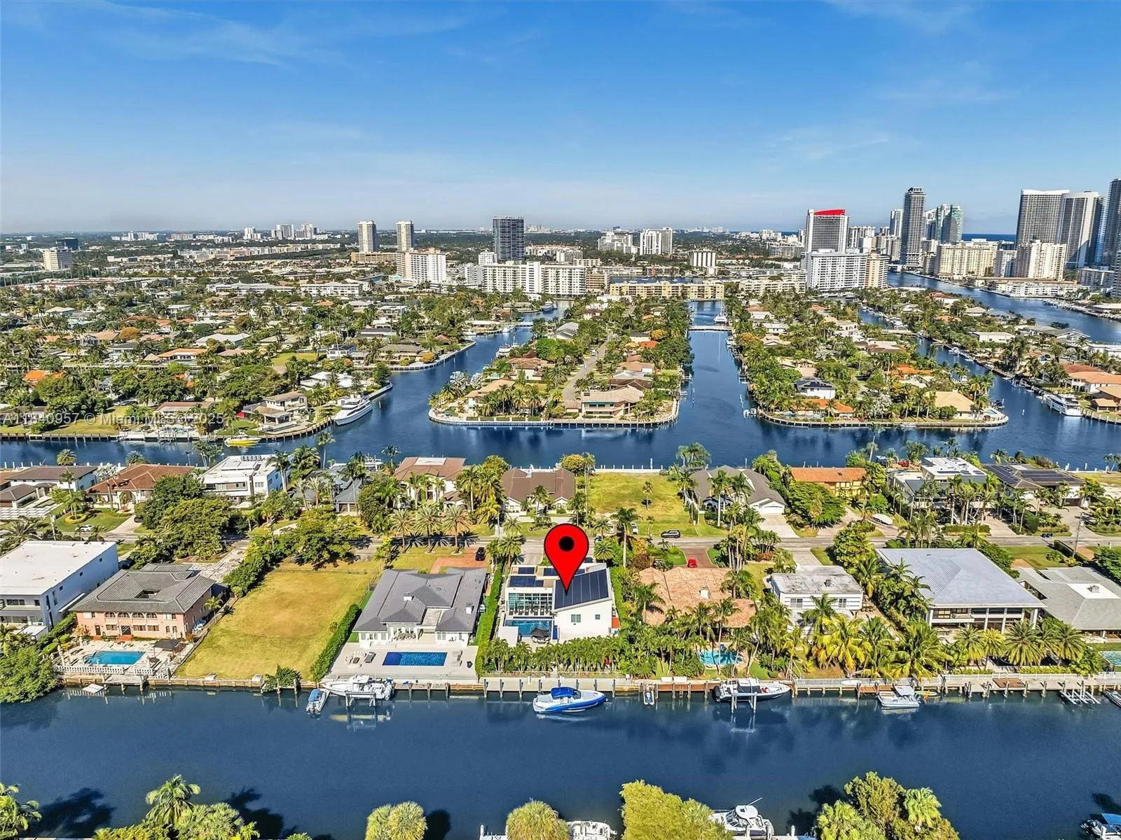 307 Holiday Dr, Hallandale Beach FL 33009