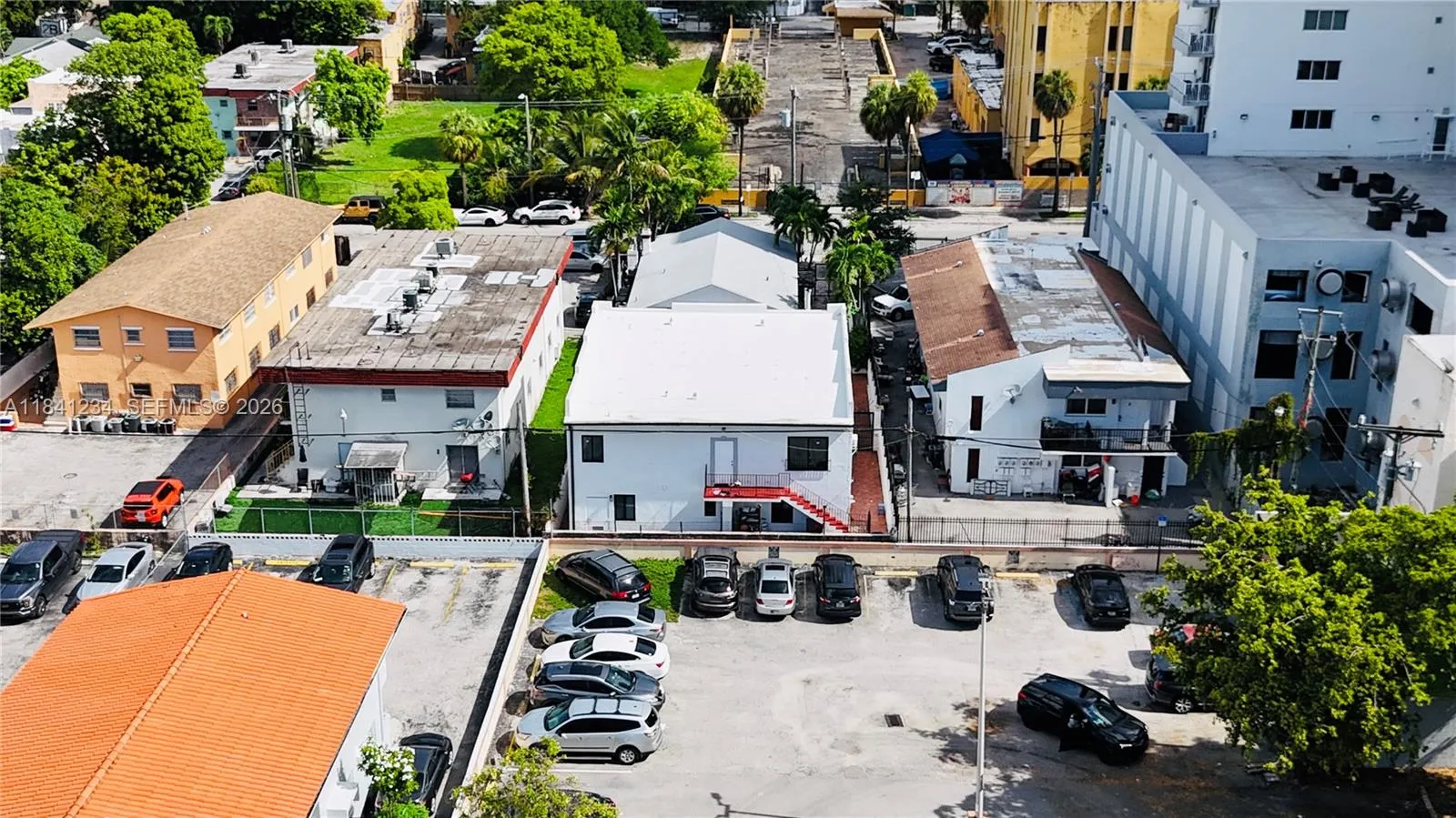 1238 SW 4th St, Miami FL 33135