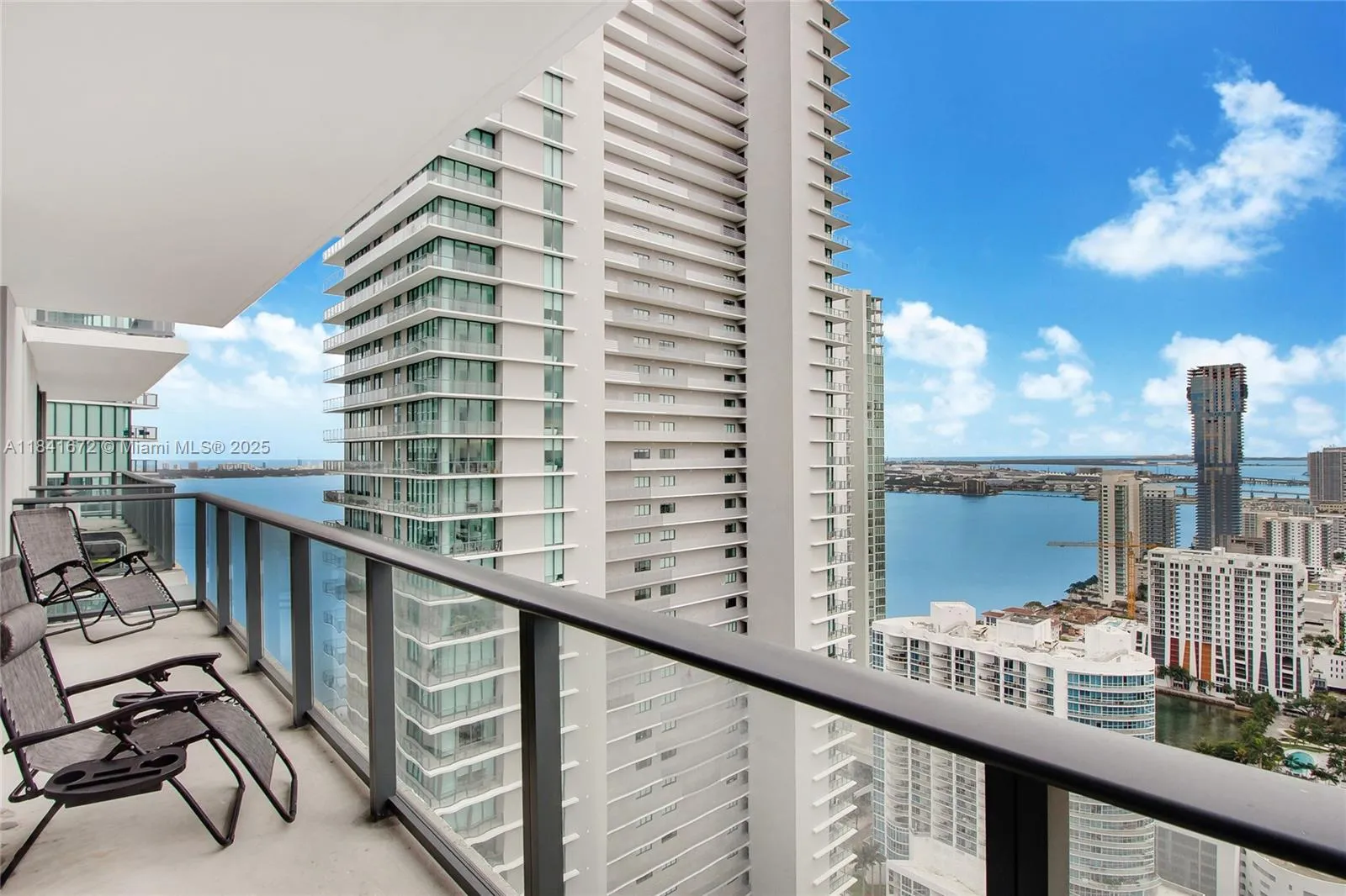 1 bedroom 1 bath for sale at 501 NE 31st St # 3607, Miami FL 33137