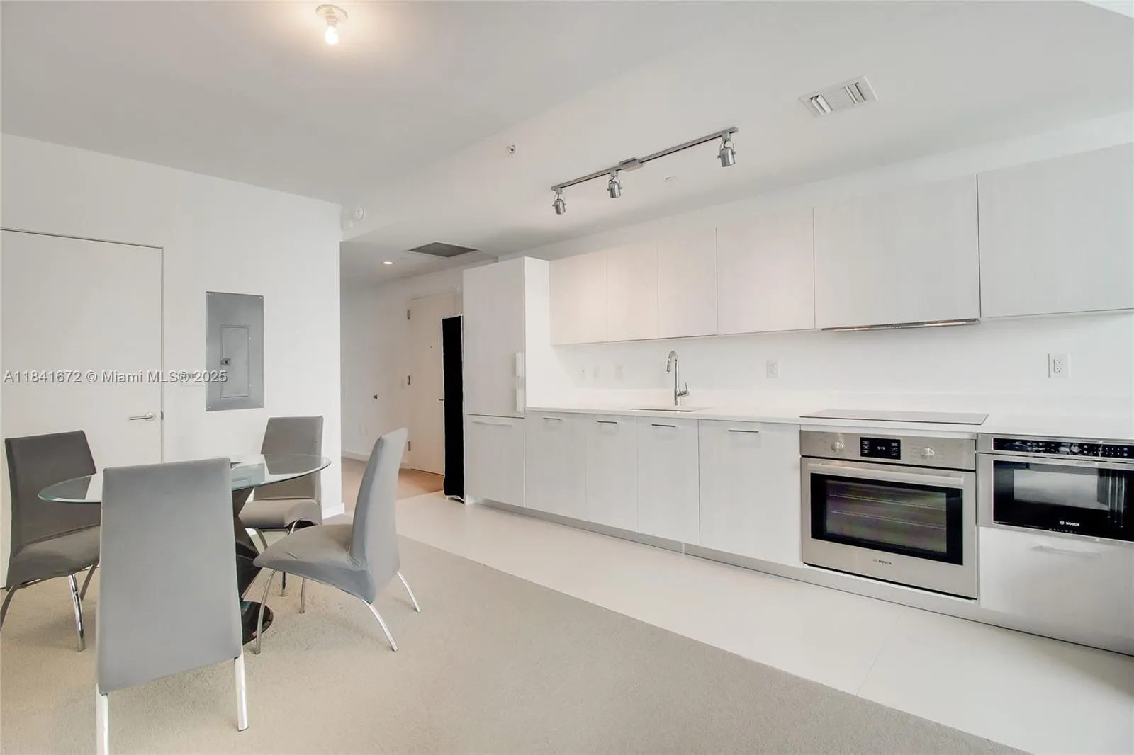 501 NE 31st St # 3607, Miami FL 33137