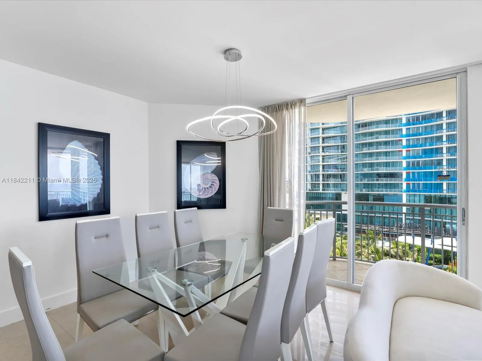 17375 Collins Ave # 808, Sunny Isles Beach FL 33160