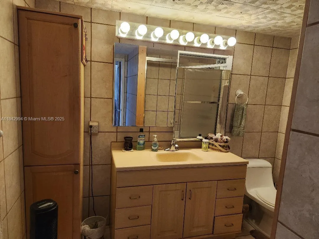 100 Golden Isles Dr # 501, Hallandale Beach FL 33009