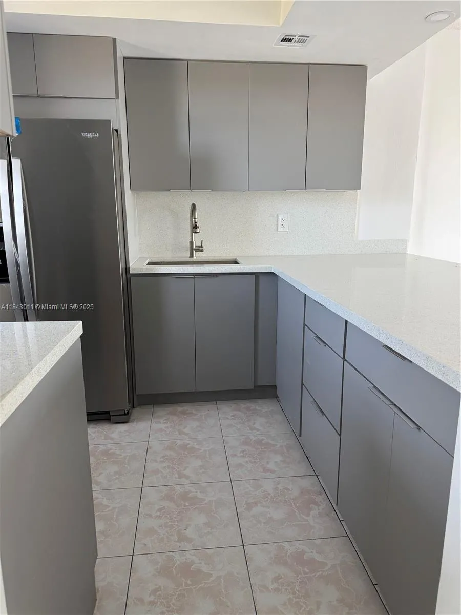 1333 E Hallandale Beach Blvd # 444, Hallandale Beach FL 33009