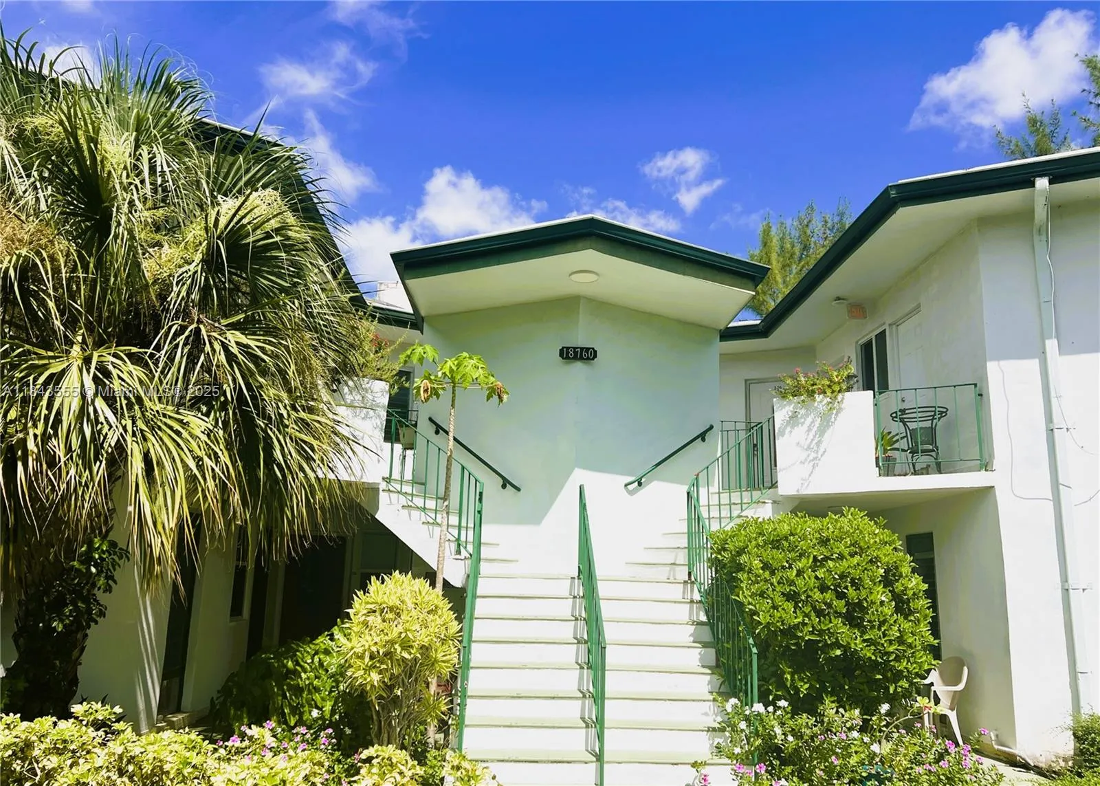 18760 NE 18th Ave # 235, Miami FL 33179