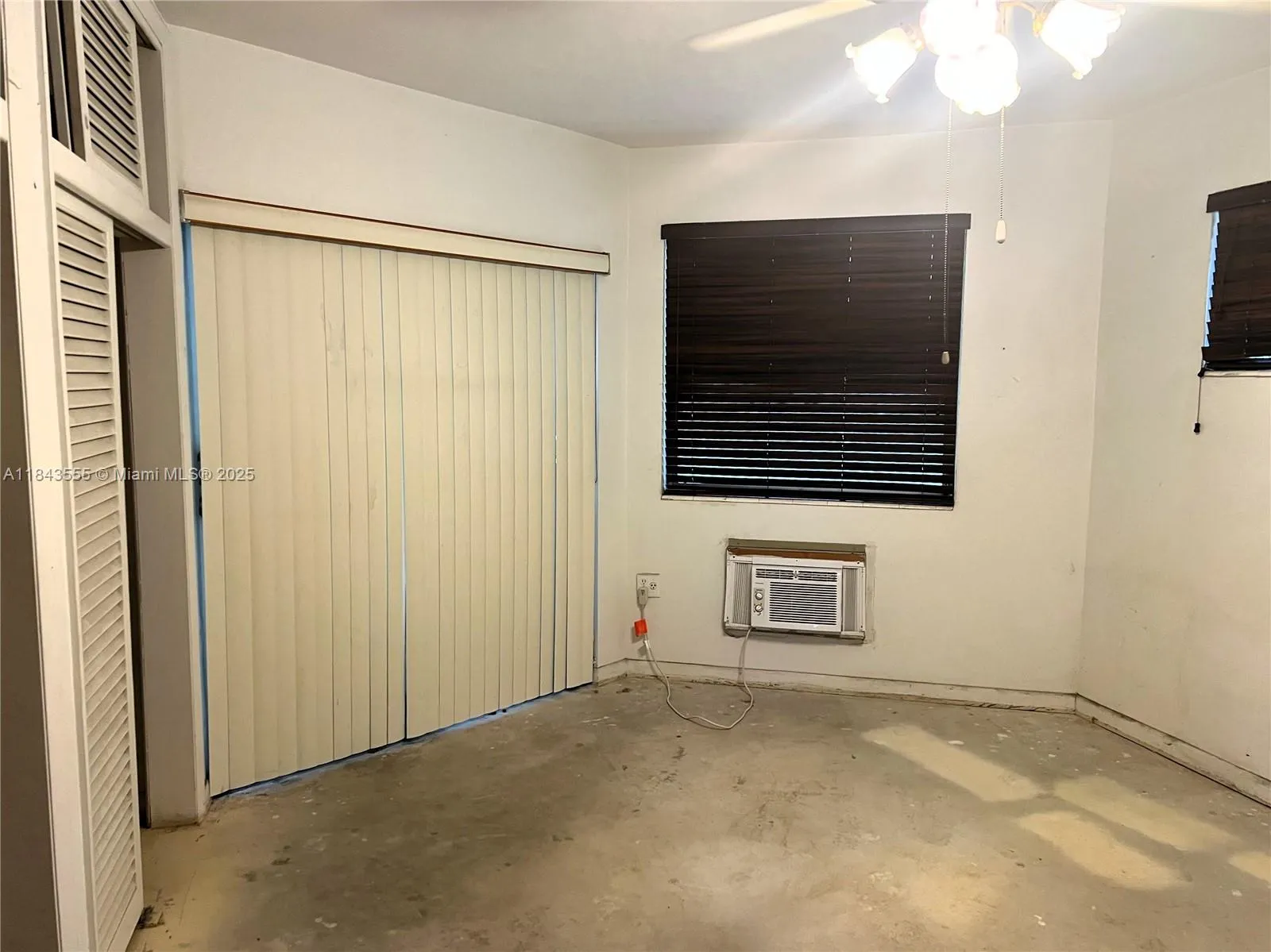 18760 NE 18th Ave # 235, Miami FL 33179