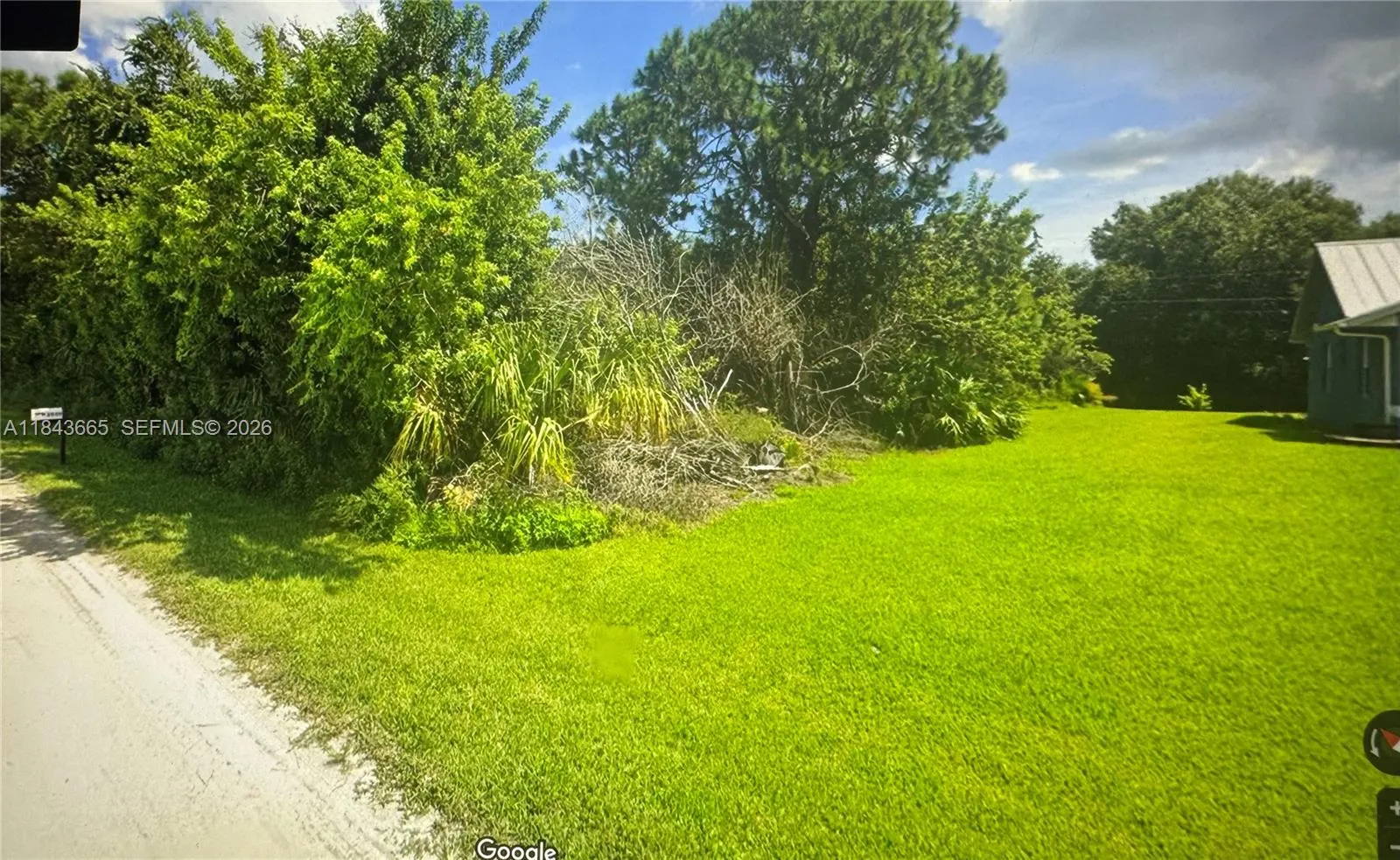8966 101st Ct, Vero Beach FL 32967