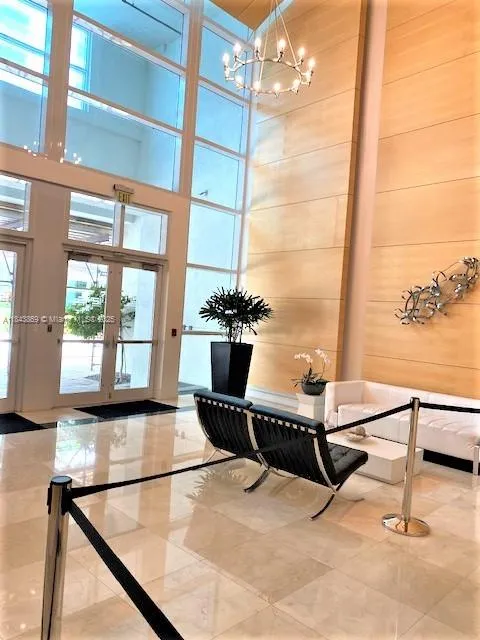 350 NE 24th St # 1007, Miami FL 33137