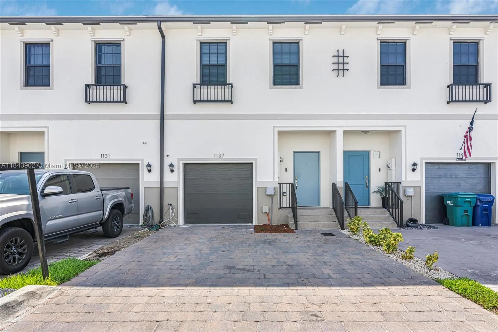 3 bedroom 2 bath for sale at 1137 SW 7th Ct, Florida City FL 33034