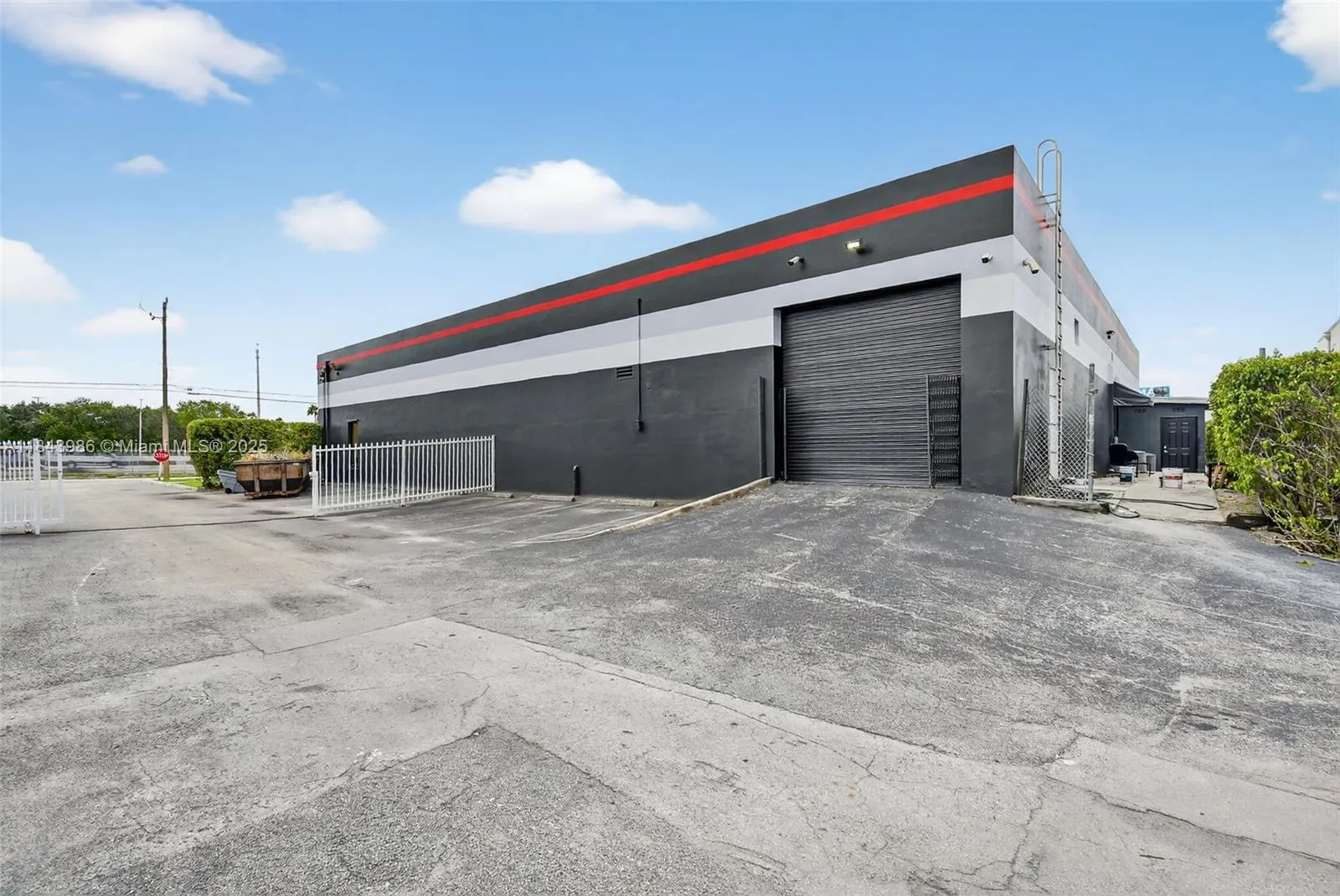 3000 N 28th Ter, Hollywood FL 33020