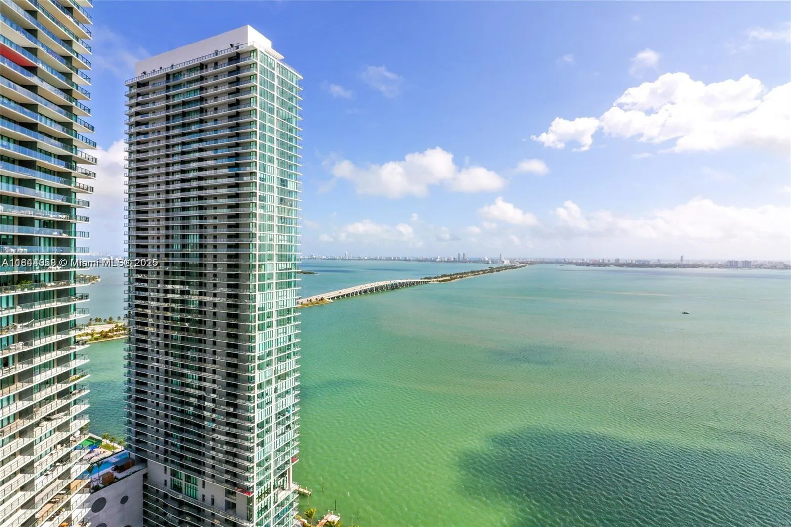 2 bedroom 3 bath for sale at 480 NE 31st St # 903, Miami FL 33137