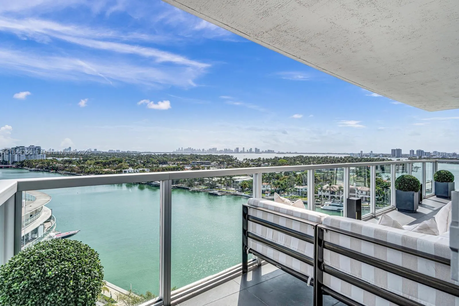 2 bedroom 2 bath for sale at 6700 Indian Creek Dr # 1404, Miami Beach FL 33141