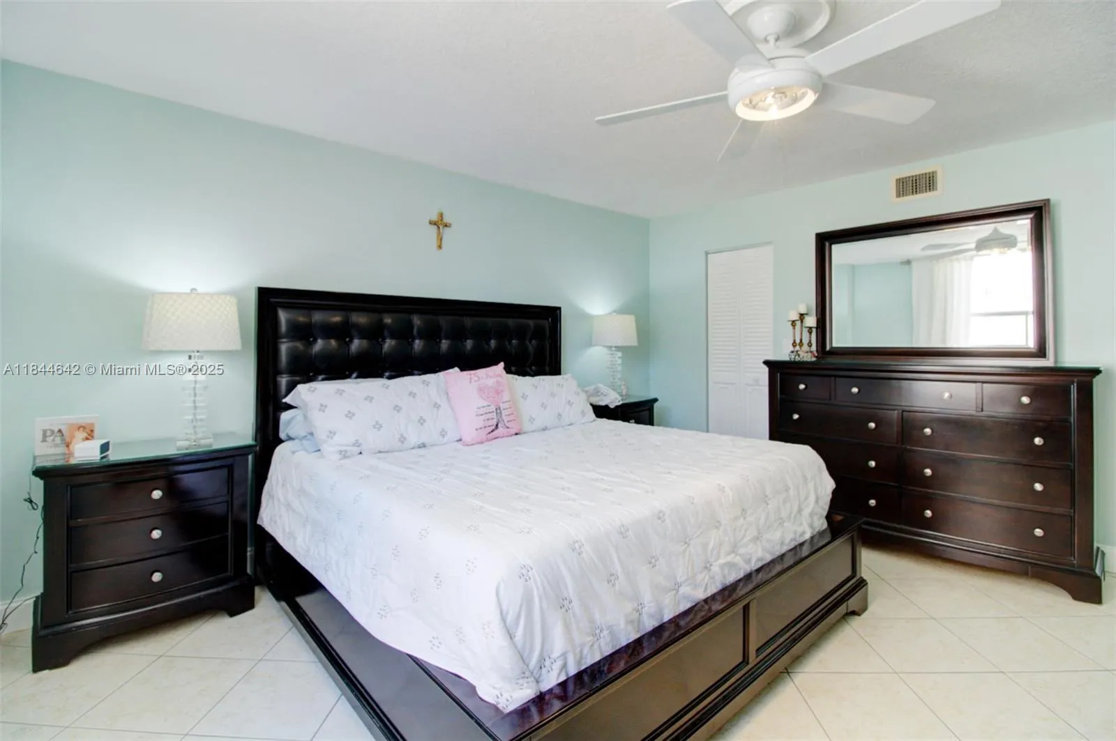 1865 S Ocean Dr # 4H, Hallandale Beach FL 33009