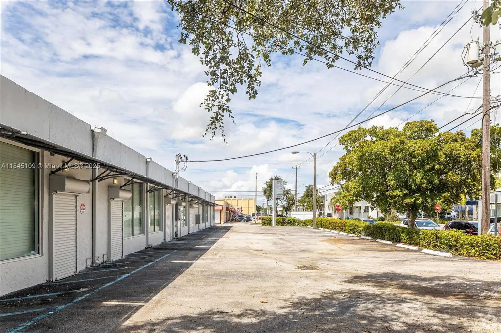 for sale at 2090 NW 21st St, Miami FL 33142