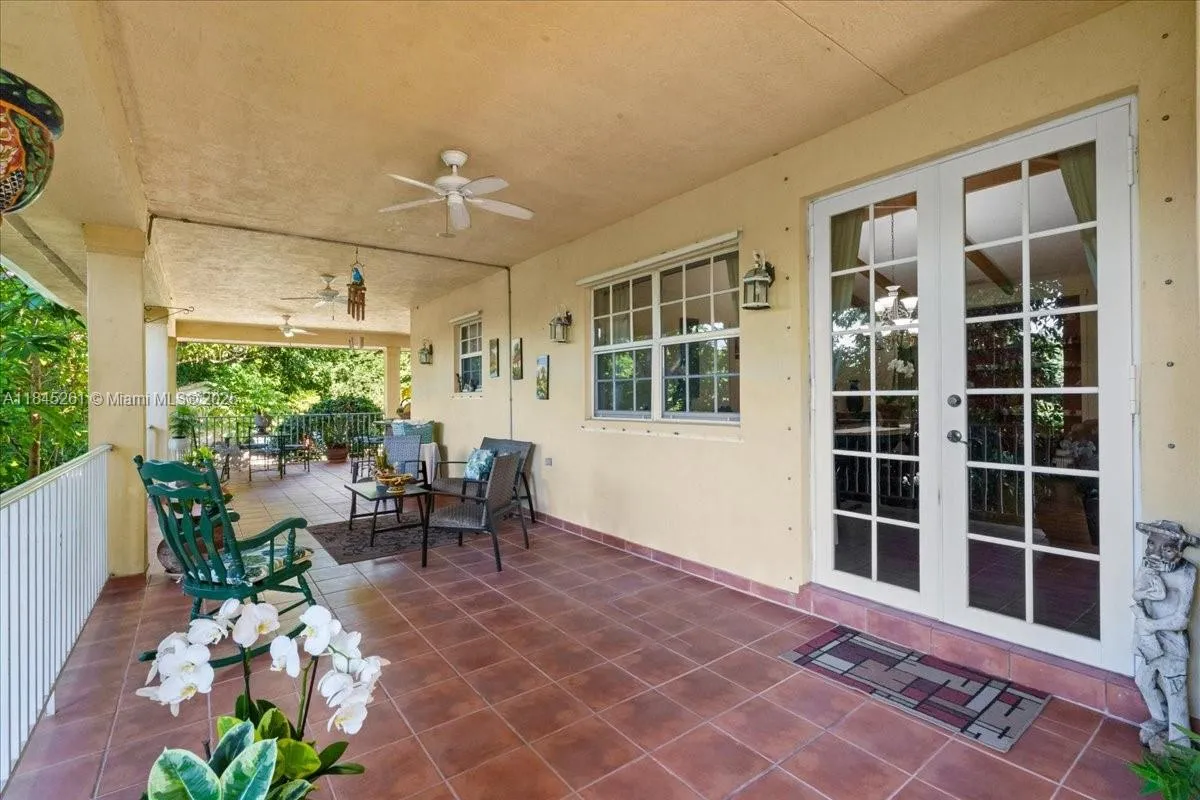 23600 SW 187th Ave, Homestead FL 33031