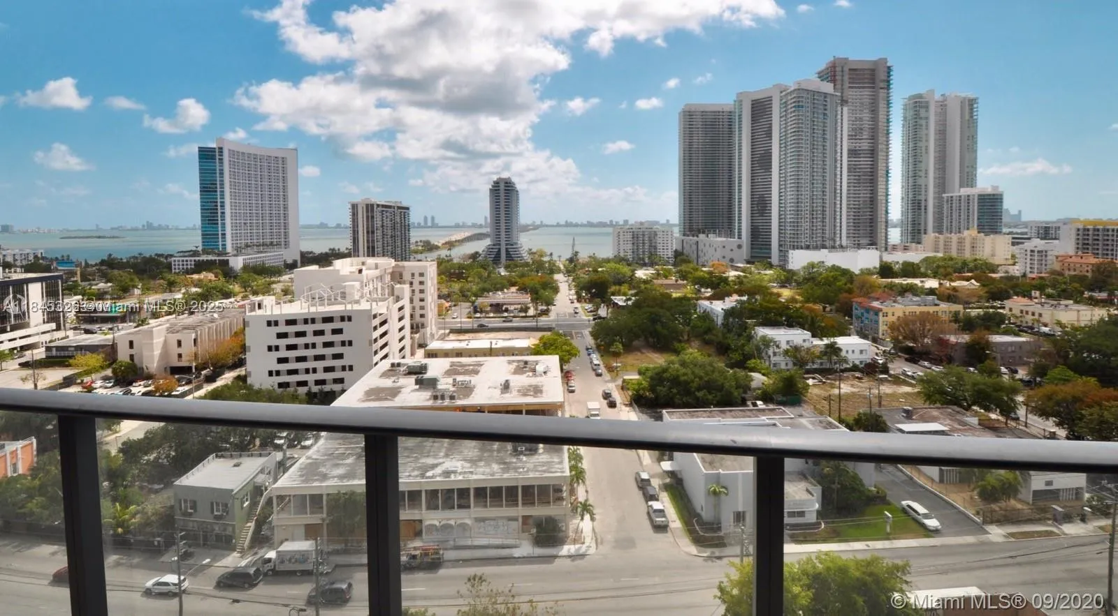1 bedroom 1 bath for sale at 121 NE 34th St # 806, Miami FL 33137