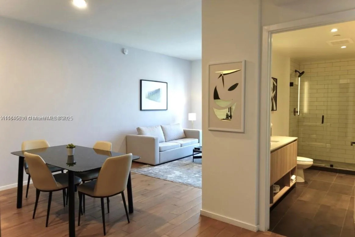 398 NE 5th street # 1719, Miami FL 33132