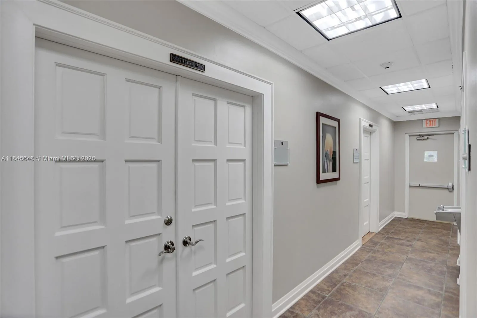 5915 Ponce De Leon Blvd # 18, Coral Gables FL 33146