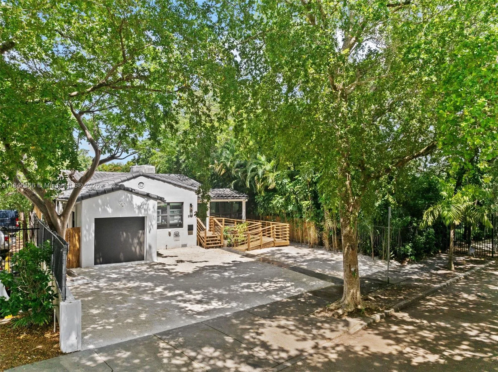3 bedroom 2 bath for sale at 5981 NE 6th Ave, Miami FL 33137