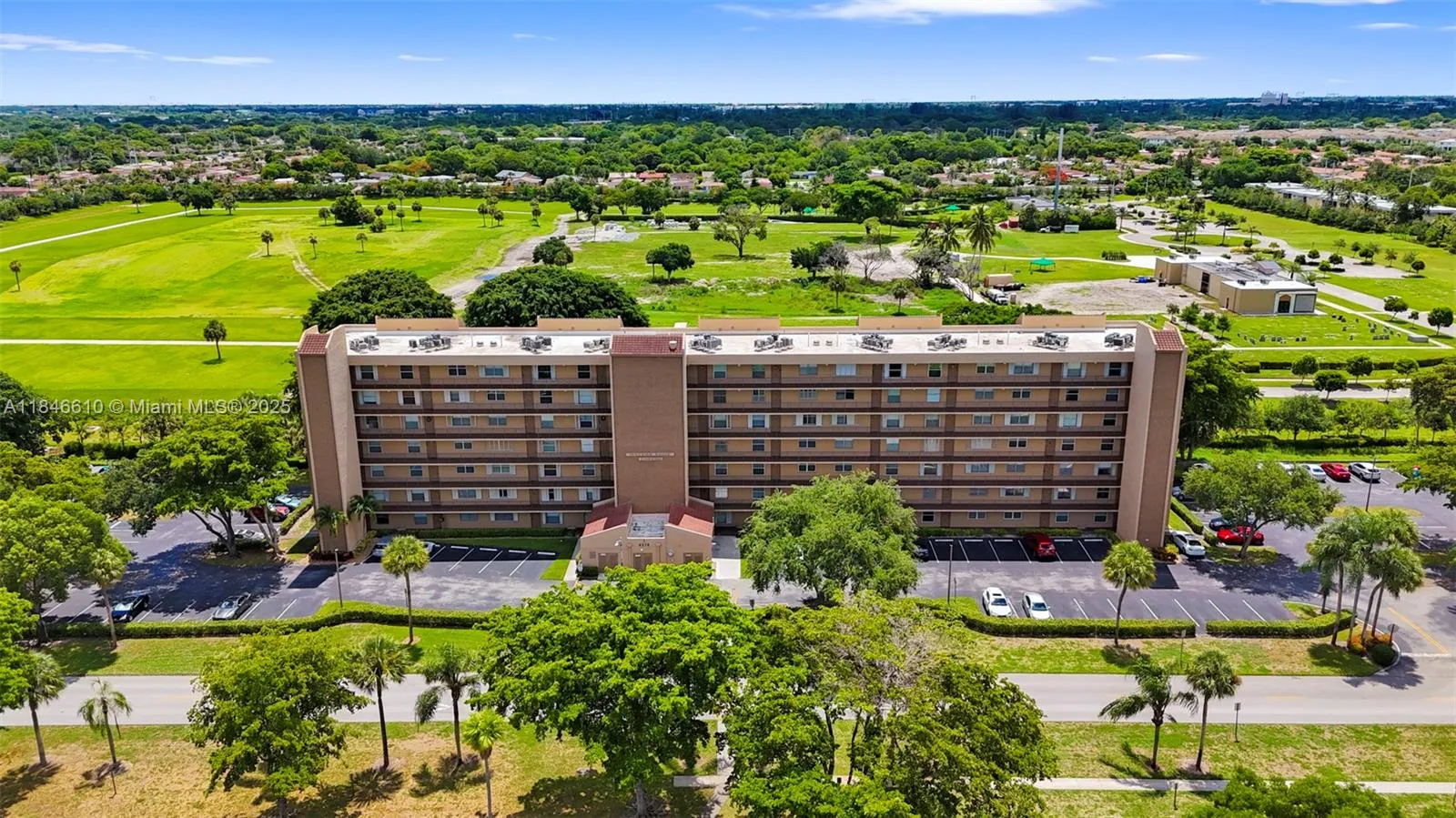 4570 NW 18th Ave # 606, Deerfield Beach FL 33064