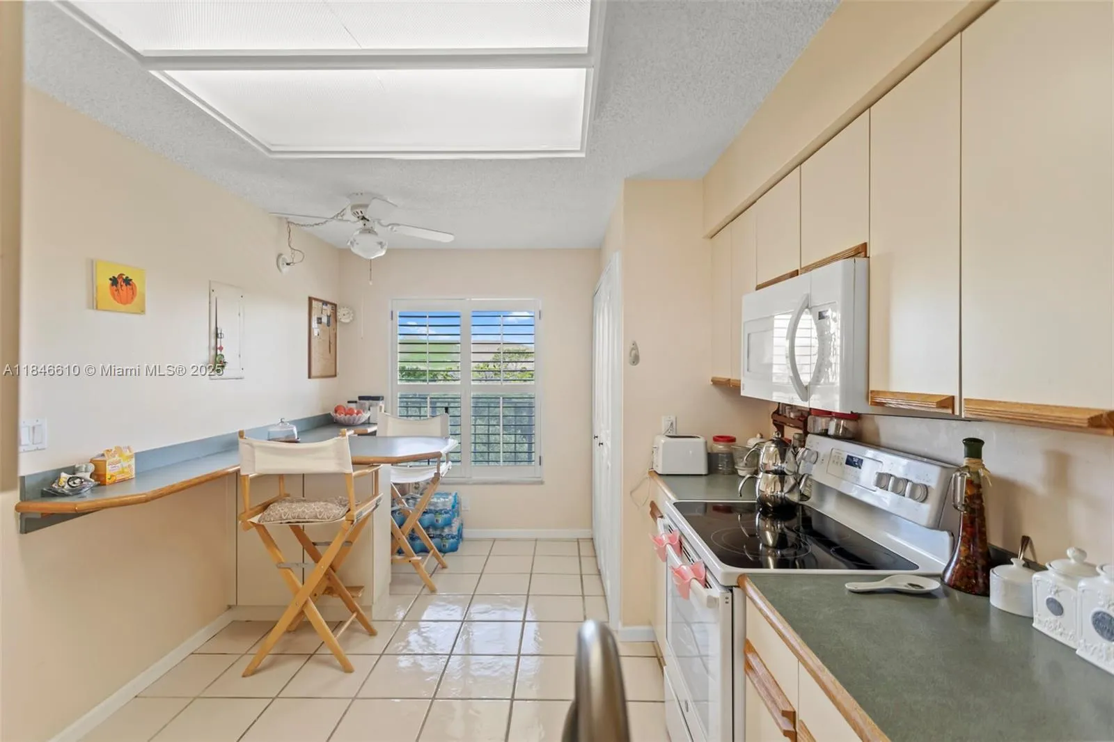 4570 NW 18th Ave # 606, Deerfield Beach FL 33064