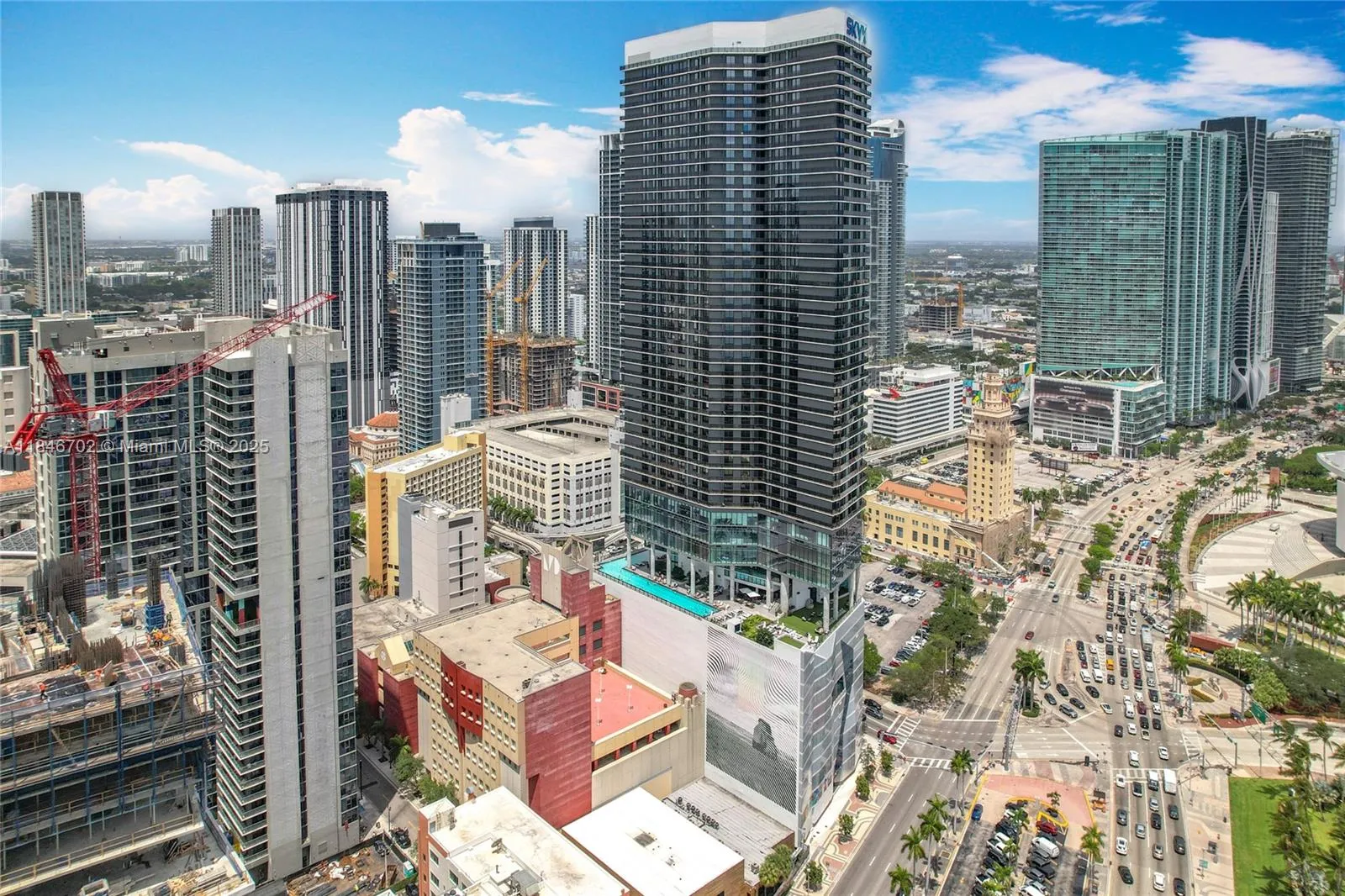 3 bedroom 3 bath for sale at 398 NE 5th St # 4401, Miami FL 33132