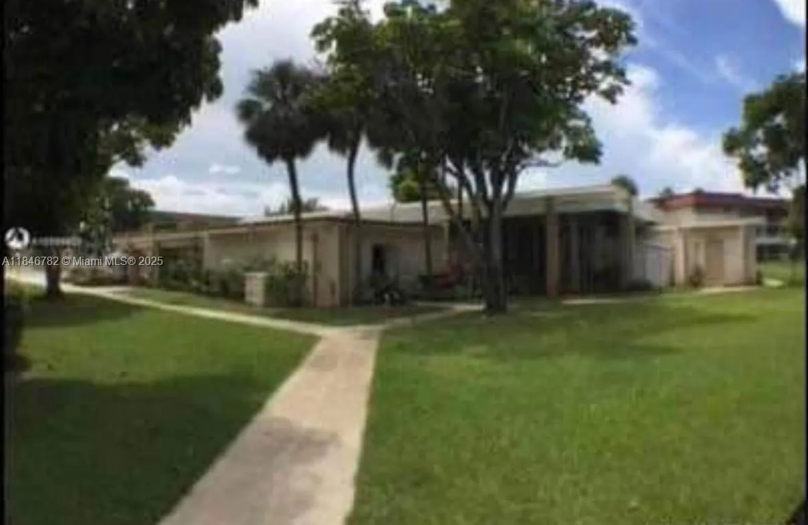 1530 NE 191st St # 145, Miami FL 33179