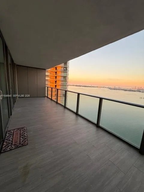 2 bedroom 2 bath for sale at 650 NE 32nd St # 4406, Miami FL 33137