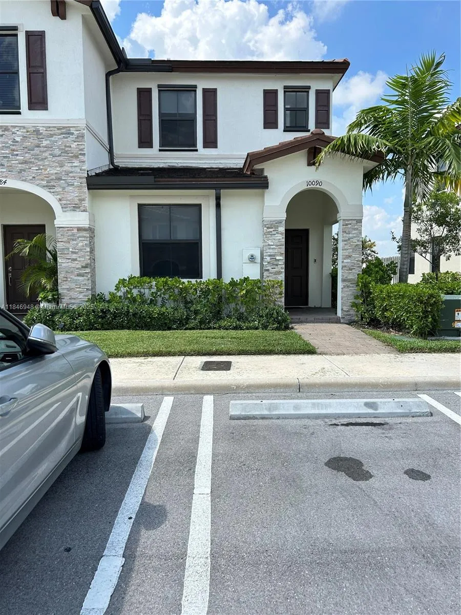 10090 SW 228th Ter, Miami FL 33190