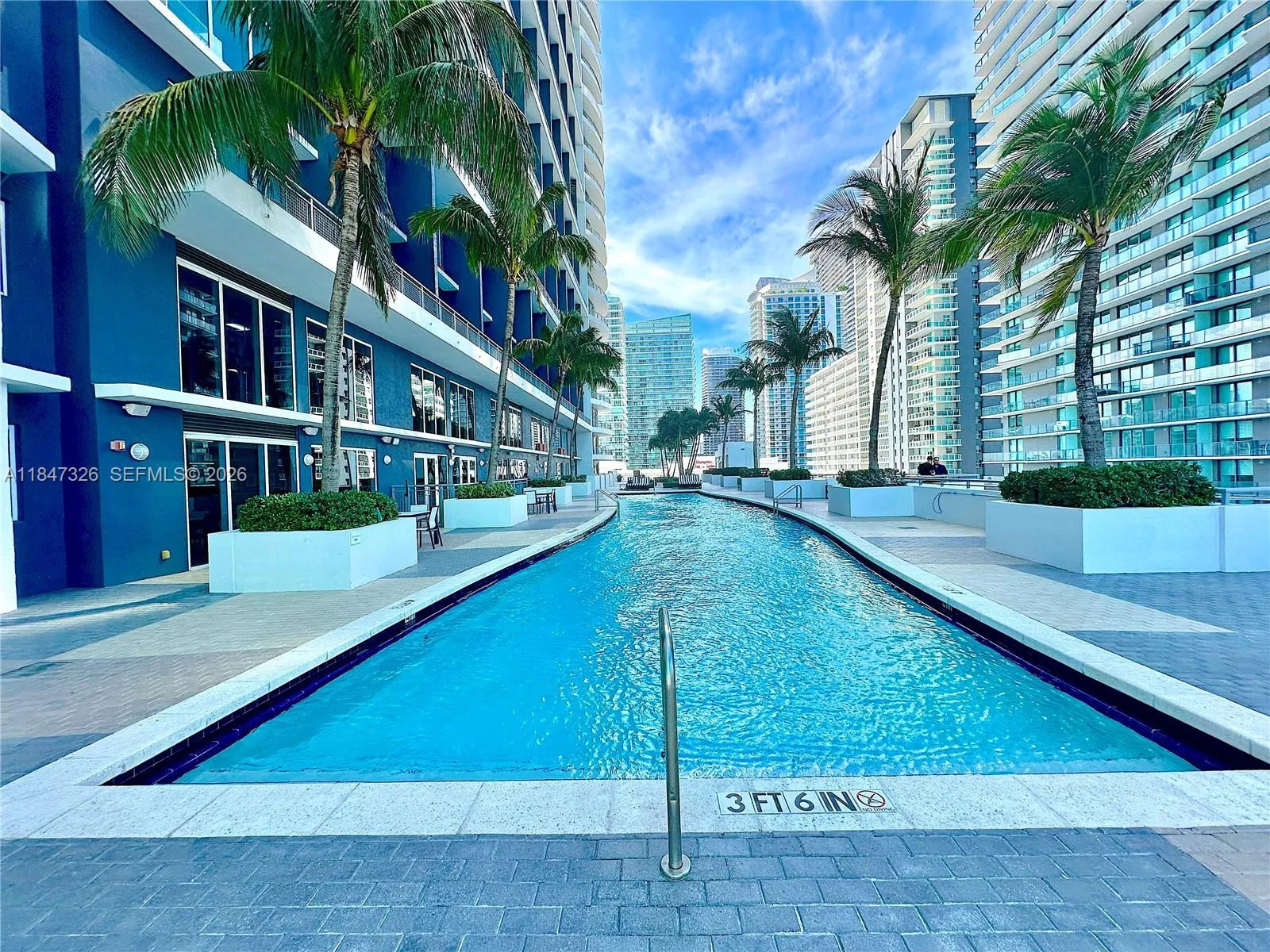 60 SW 13th St # 1605, Miami FL 33130