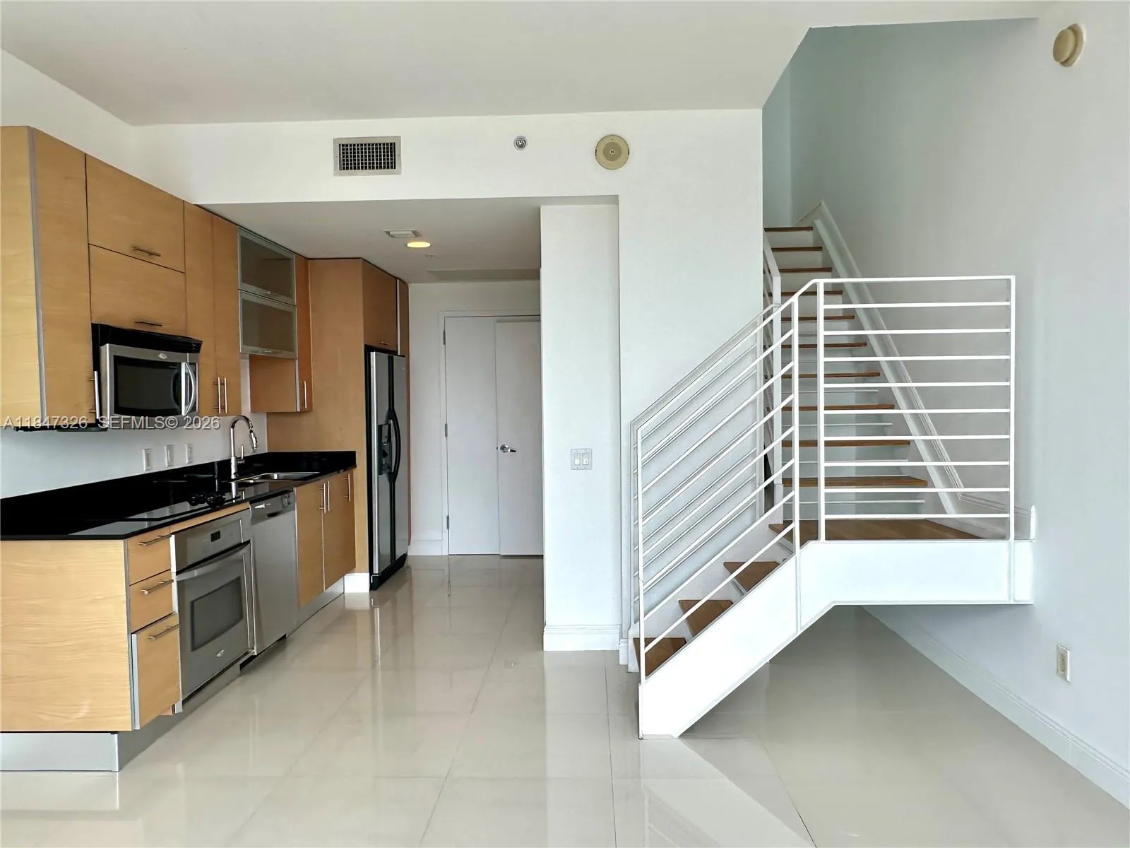60 SW 13th St # 1605, Miami FL 33130