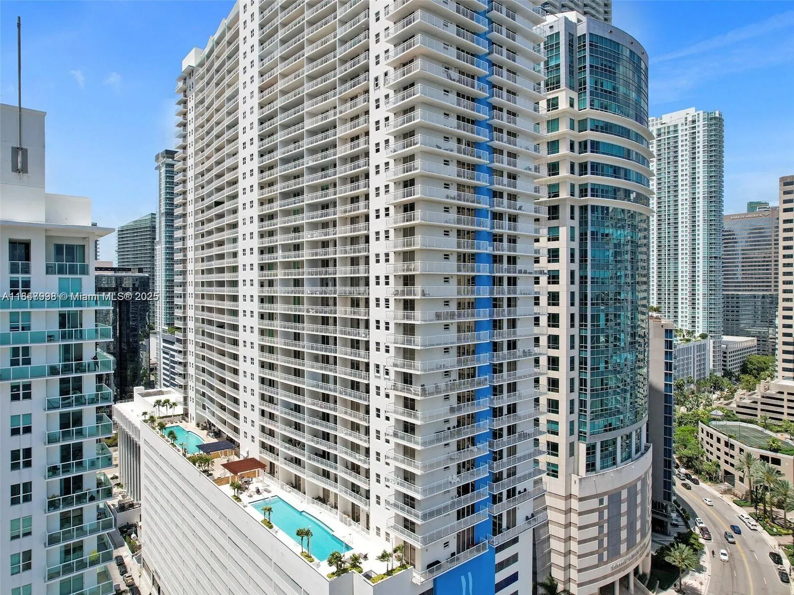 1200 Brickell Bay Dr # 3309, Miami FL 33131