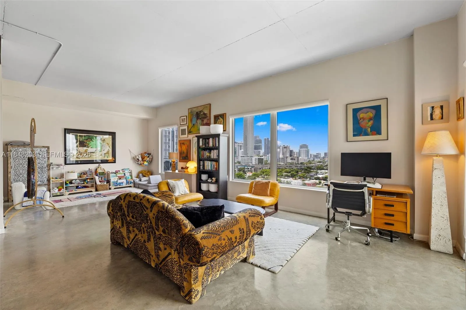 10 SW South River Dr # 1614, Miami FL 33130