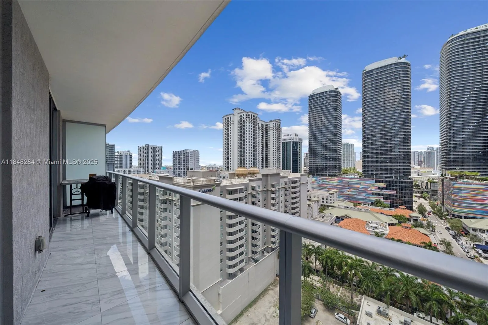 1 bedroom 1 bath for sale at 1100 S Miami Ave # 1609, Miami FL 33130