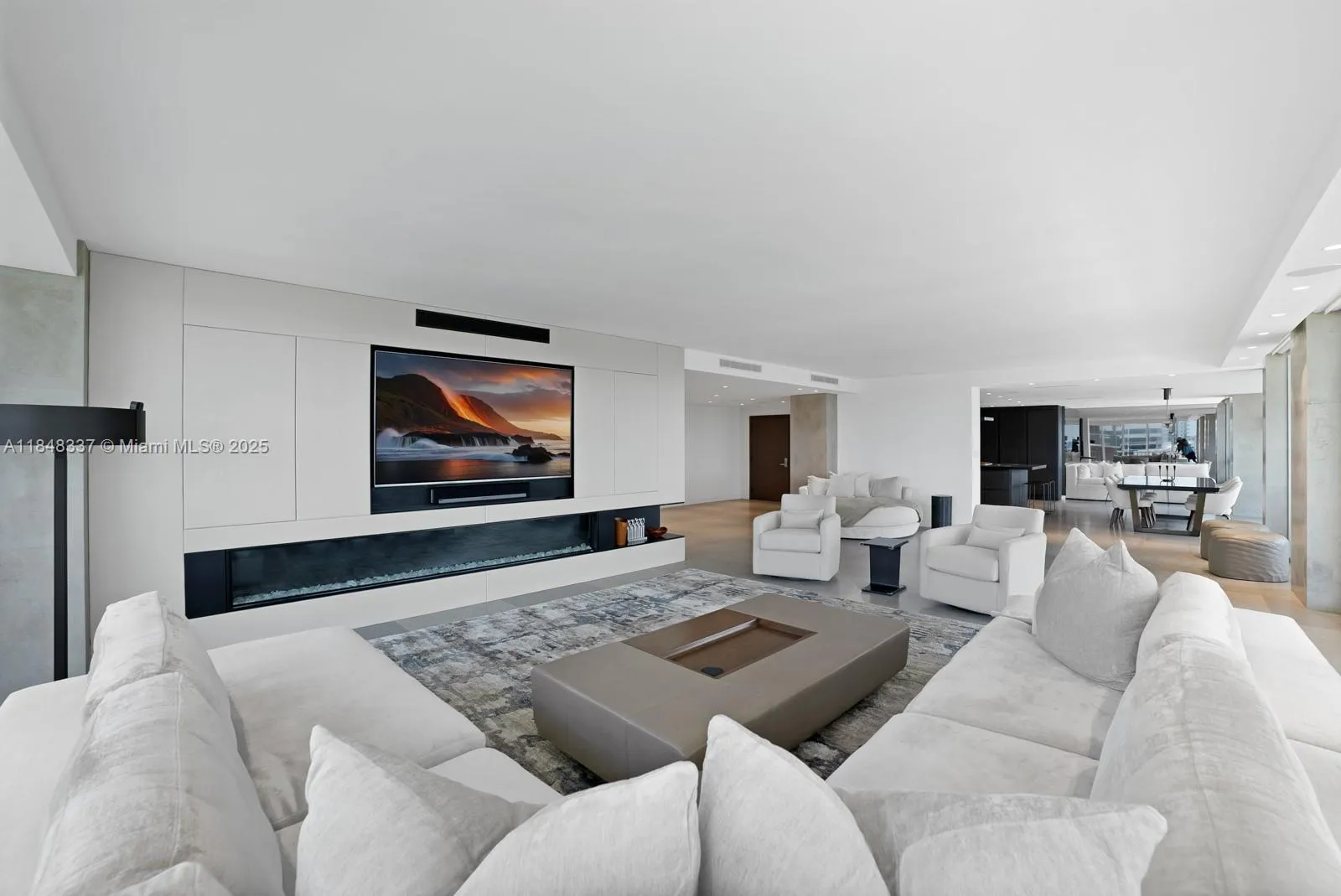 3 bedroom 2 bath for sale at 10155 Collins Ave # 1710, Bal Harbour FL 33154