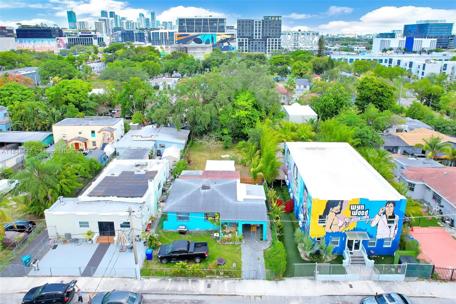 266 NW 32nd St, Miami FL 33127