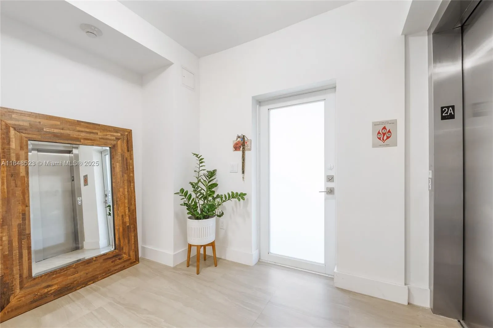 120 Salamanca Ave # 4A, Coral Gables FL 33134