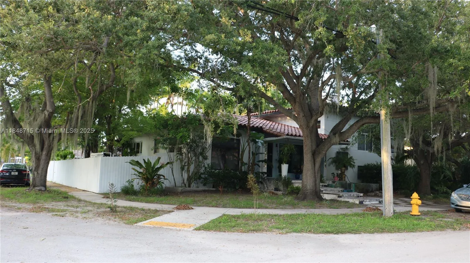 1051 NE 86th St, Miami FL 33138